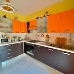 Lejlighed Casa Flora