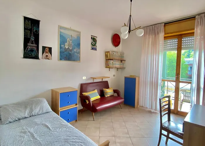 Casa Flora * Ιβρέα